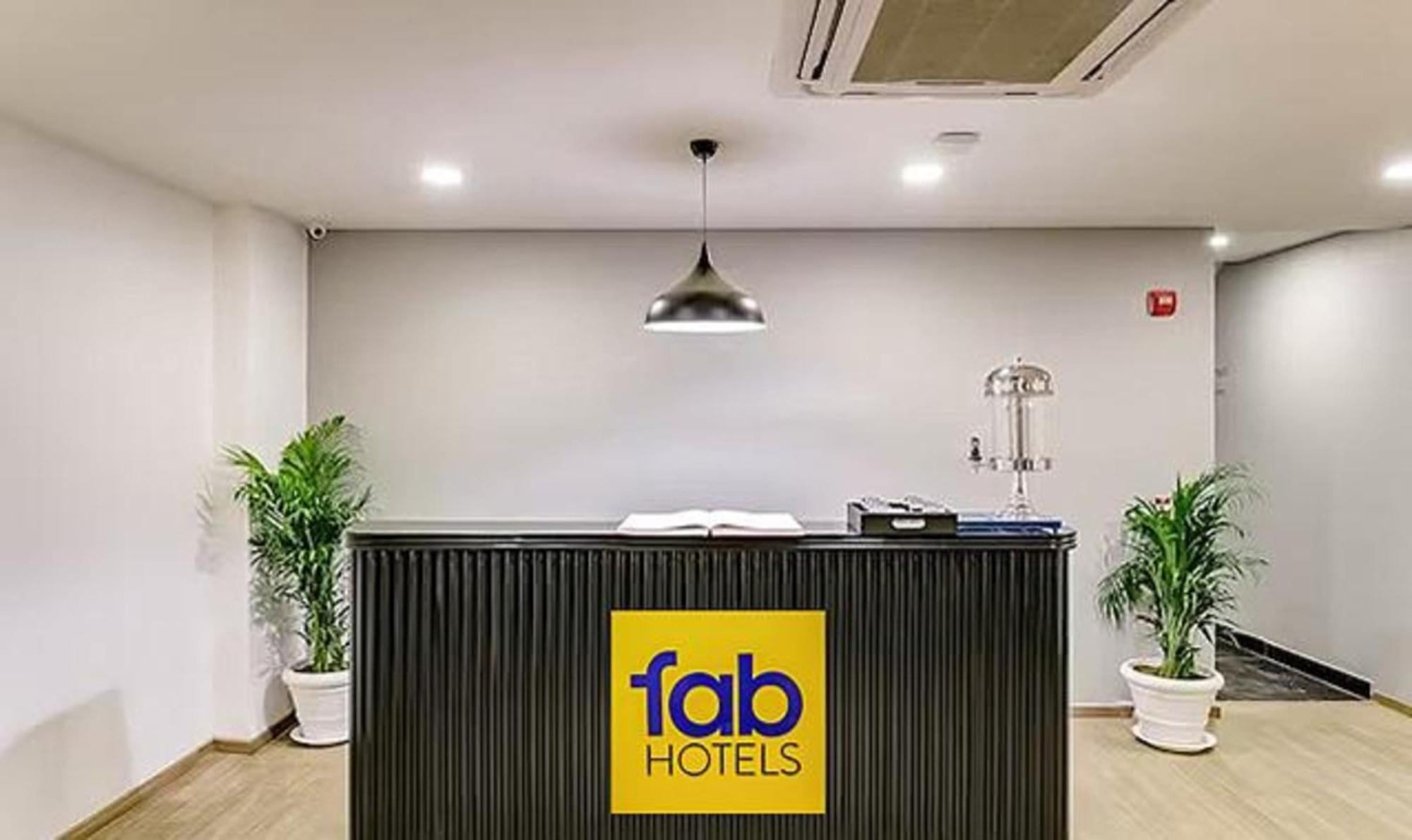 Fabhotel Wedding Hut 51 Gurgaon Exterior foto